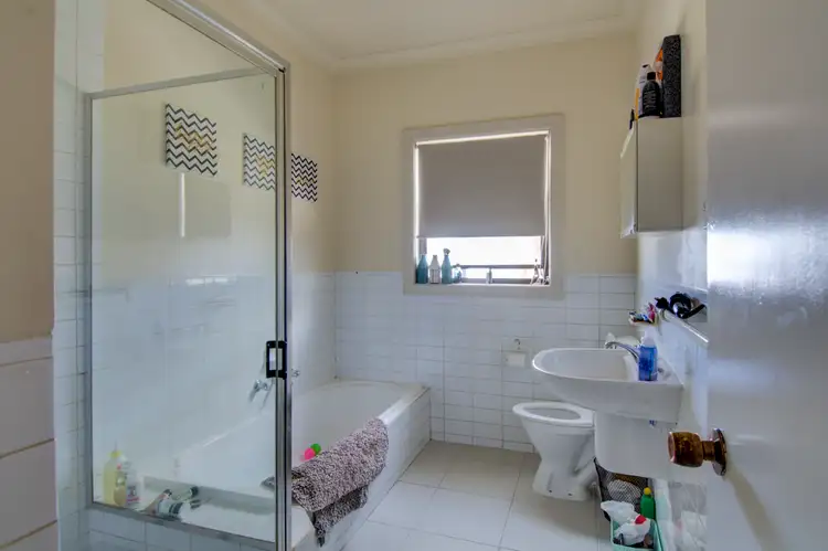 Sixth view of Homely house listing, 15 Alexander Avenue, Horsham VIC 3400