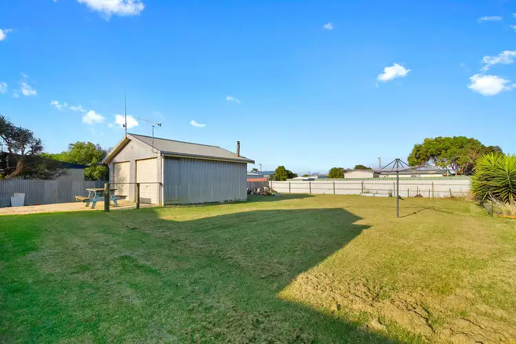 Fifth view of Homely house listing, 8 Newton Street, Seaspray VIC 3851