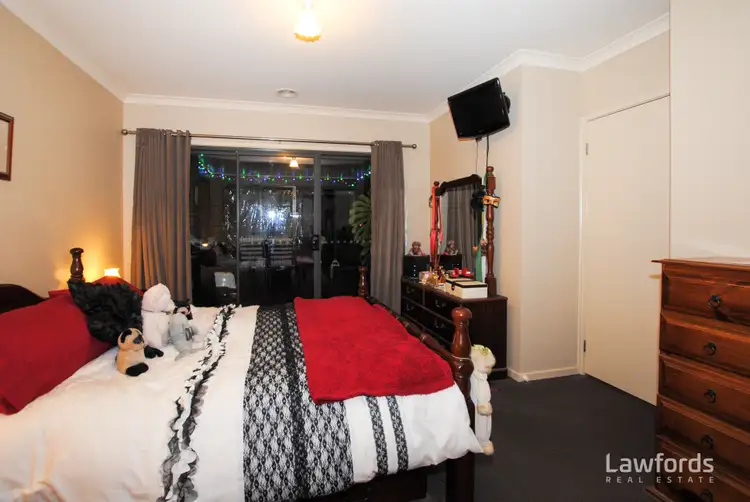 Fifth view of Homely house listing, 5 Lorna Court, White Hills VIC 3550