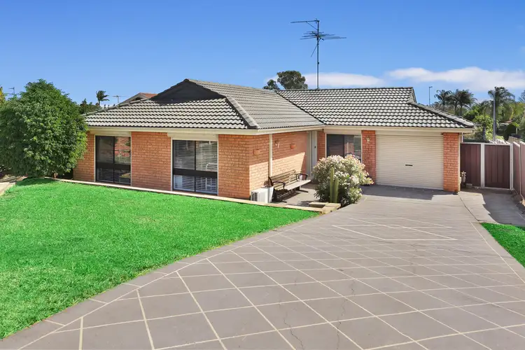13 Weaver Place, Minchinbury NSW 2770