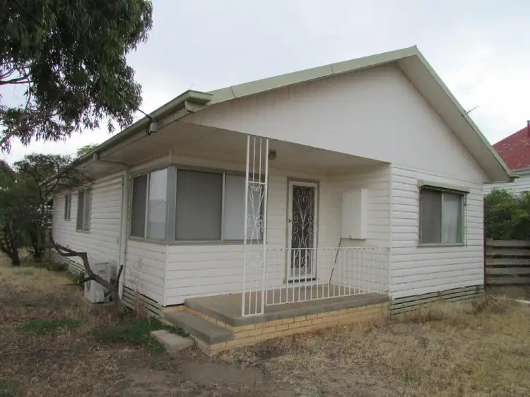 32 Market Street, Minyip VIC 3392