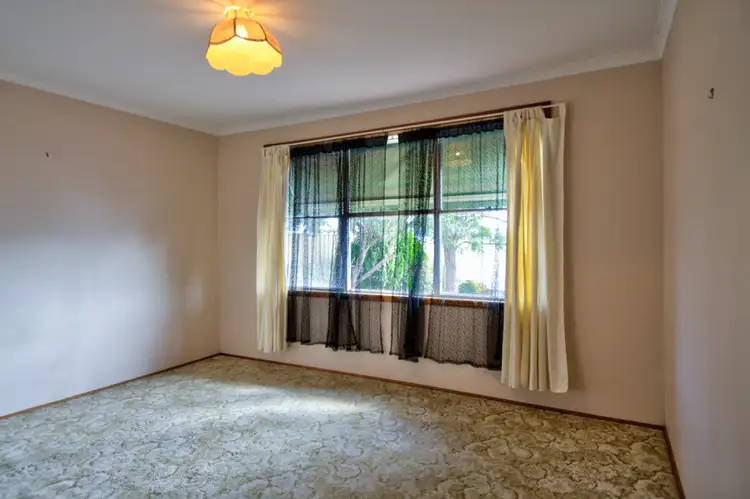 Fifth view of Homely house listing, 2 Bleakley Street, Horsham VIC 3400