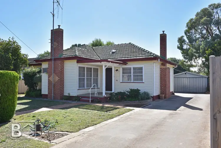 4 Page Court, Kangaroo Flat VIC 3555