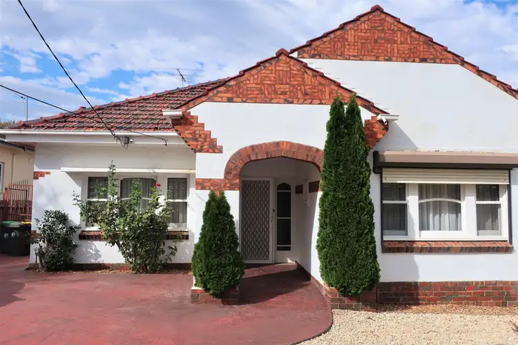 42 Graham Street, Pascoe Vale South VIC 3044