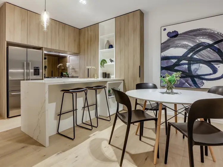 406/18 Longland Street