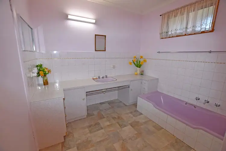 Sixth view of Homely house listing, 2 Evans Court, Kyabram VIC 3620