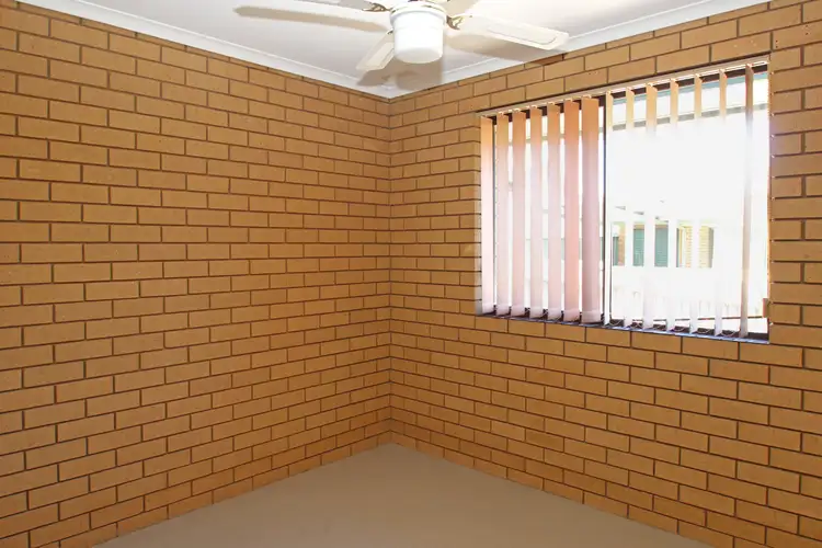 Sixth view of Homely unit listing, 2/19 MAXWELL DRIVE, Wodonga VIC 3690