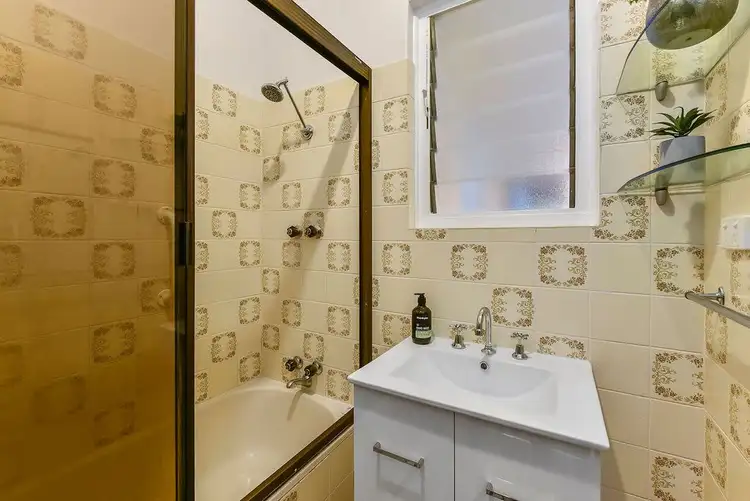 Sixth view of Homely house listing, 136 Jubilee Highway East, Mount Gambier SA 5290