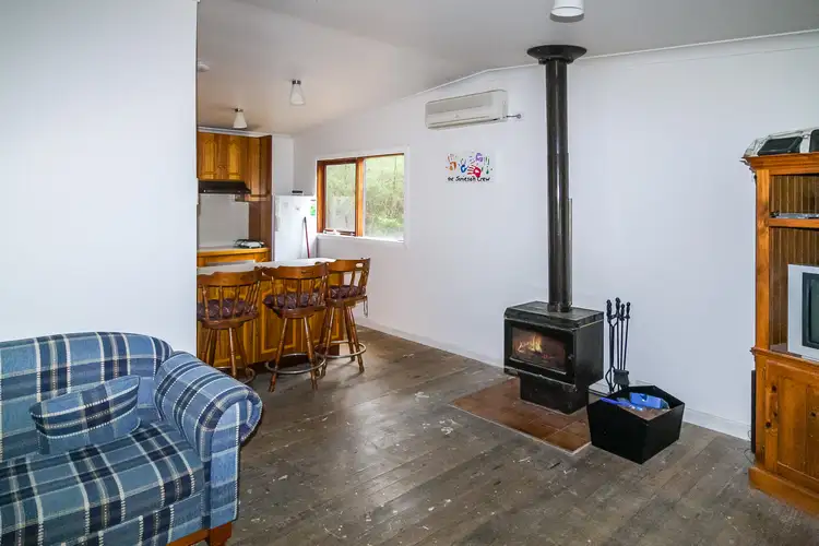 Fourth view of Homely house listing, 2 Glen Avenue, Jamieson VIC 3723