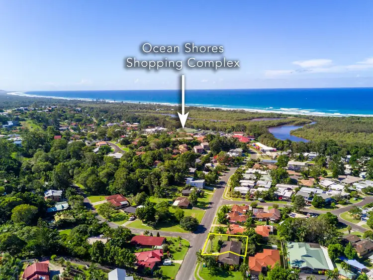 2/38 Rajah Road, Ocean Shores NSW 2483
