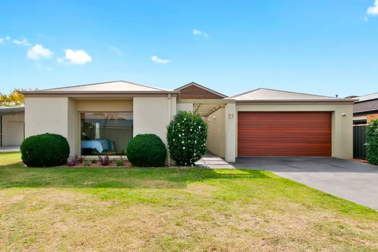 Second view of Homely house listing, 21 Krista Court, Sale VIC 3850