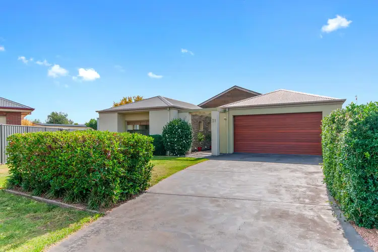 Third view of Homely house listing, 21 Krista Court, Sale VIC 3850