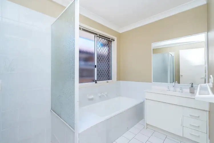 Sixth view of Homely semi-detached listing, 2/7 Clovelly Place, Labrador QLD 4215