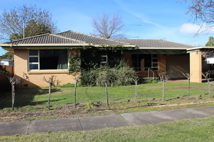 14 Elmore Street, Hamilton VIC 3300