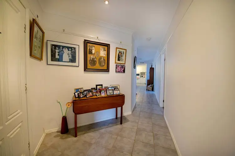 Second view of Homely house listing, 5 Kathryn Crescent, Yarrawonga VIC 3730