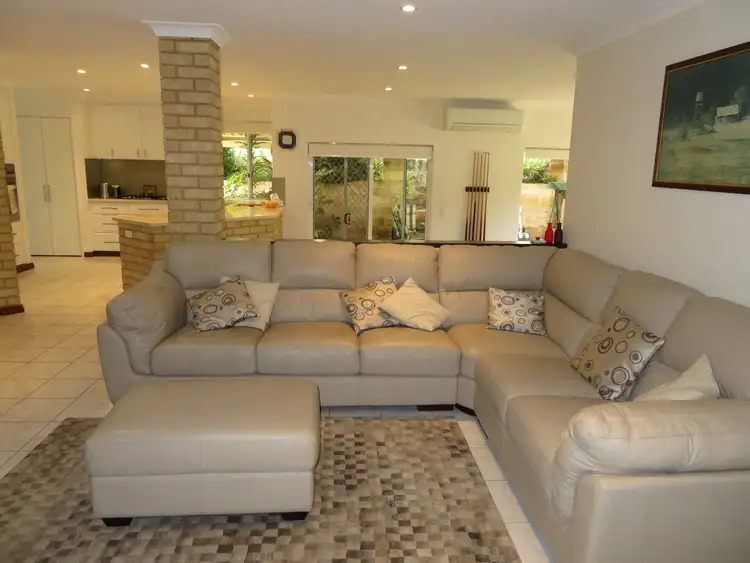 Sixth view of Homely house listing, 2 Welsh Court, Leeming WA 6149