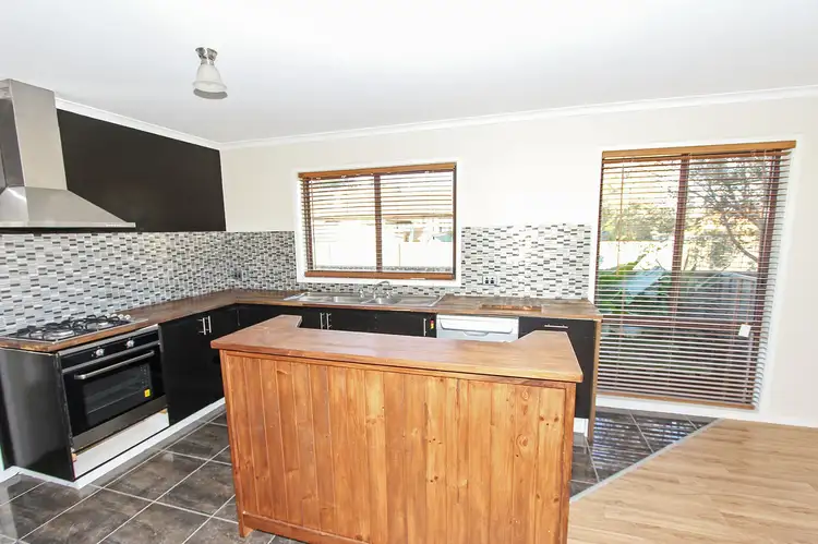 Third view of Homely house listing, 15 Robertson Street, Epsom VIC 3551