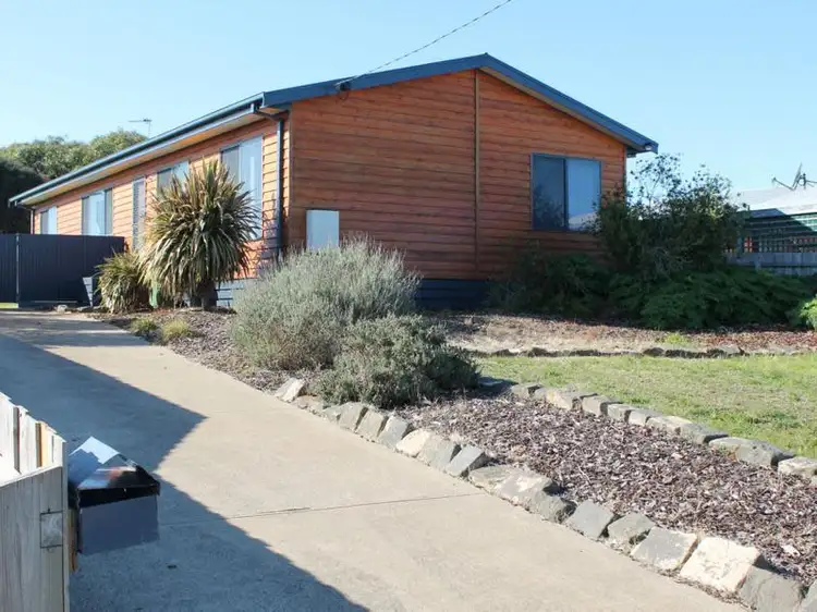 4 Champion Court, Portland VIC 3305