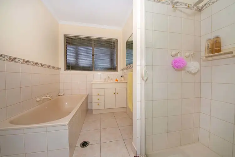 Seventh view of Homely house listing, 10 Shannon Court, Yarrawonga VIC 3730
