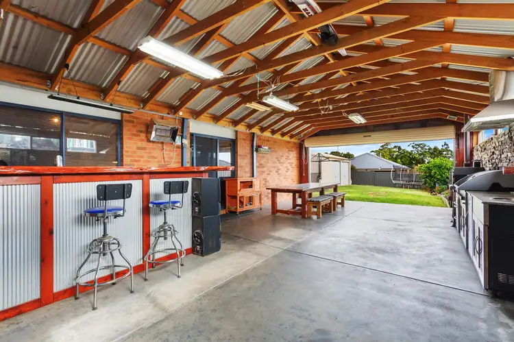 3 Hatfield Drive, Drouin VIC 3818