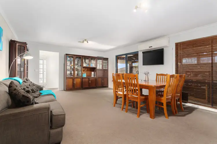 Seventh view of Homely house listing, 3 Hatfield Drive, Drouin VIC 3818