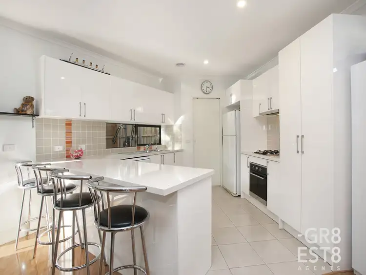 Second view of Homely unit listing, 2/47 Upton Crescent, Narre Warren VIC 3805