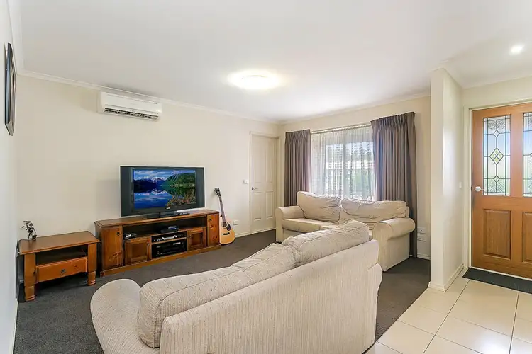 Second view of Homely house listing, 6 Queen Street, Kangaroo Flat VIC 3555