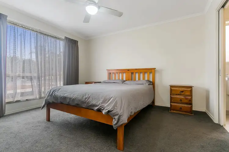 Fifth view of Homely house listing, 6 Queen Street, Kangaroo Flat VIC 3555