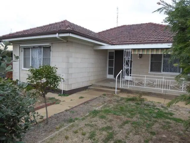 Second view of Homely house listing, 5 Kelsall Street, Warracknabeal VIC 3393