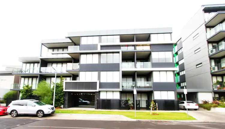 15/2 Gillies Street, Essendon North VIC 3041