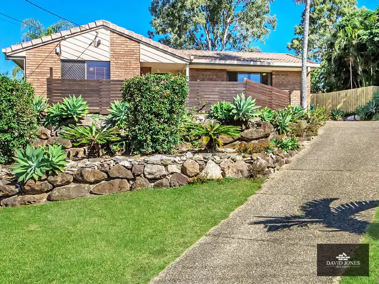 24 Harding Boulevard, Mount Warren Park QLD 4207