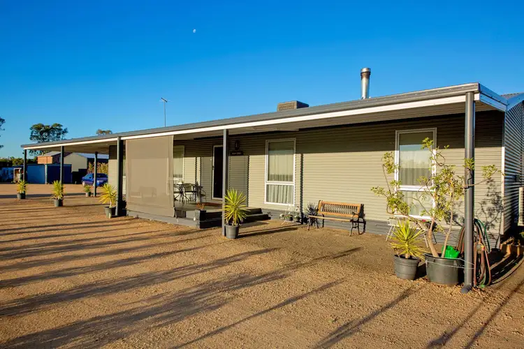 30 Pasley Street, Bundalong VIC 3730