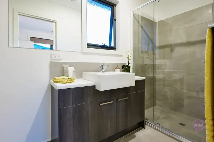 Sixth view of Homely townhouse listing, 2/32 Dorset Road, Croydon VIC 3136