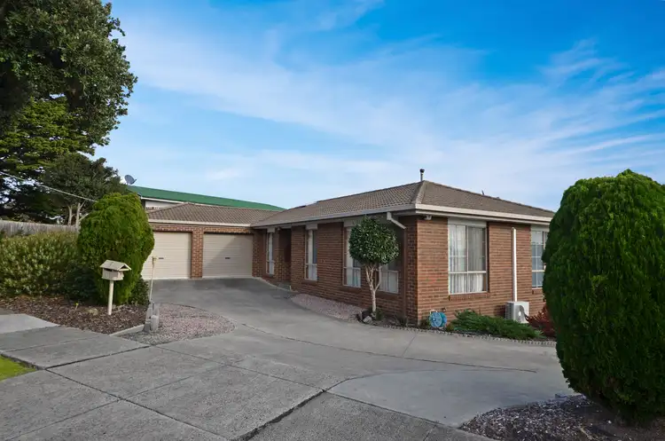1 Carcoola Crescent, Portland VIC 3305