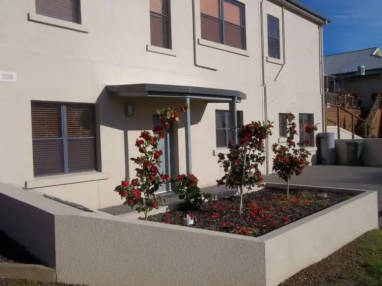 9/17 Emily St, Millicent SA 5280