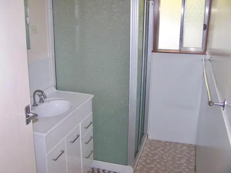 Fourth view of Homely block of units listing, 371 Cadell Street, Hay NSW 2711