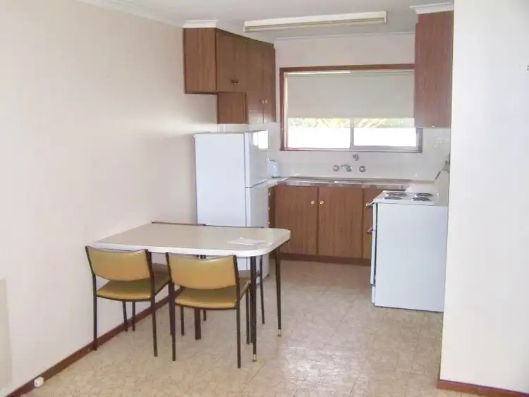 Fifth view of Homely block of units listing, 371 Cadell Street, Hay NSW 2711