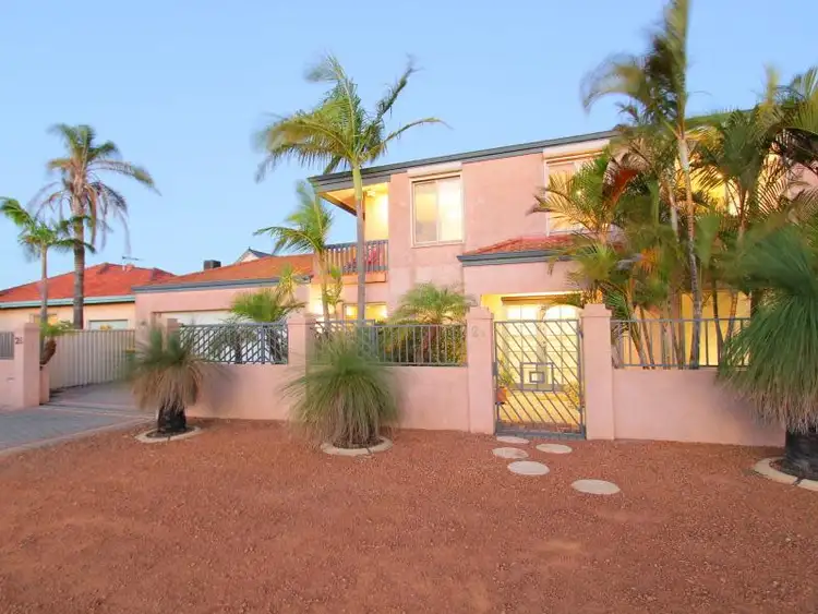 2B Coverley Street, Alfred Cove WA 6154