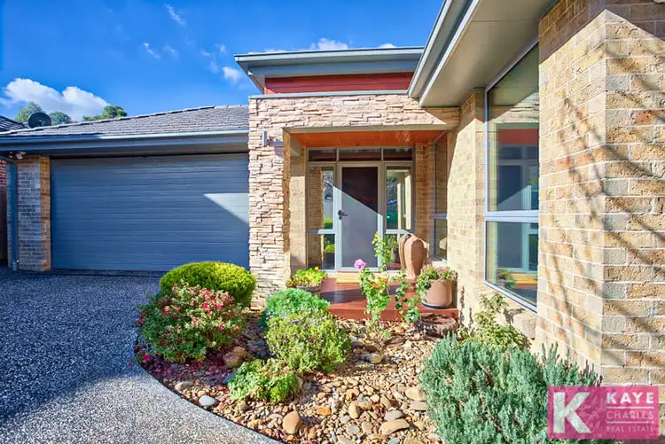 9 Hillview Court, Beaconsfield VIC 3807