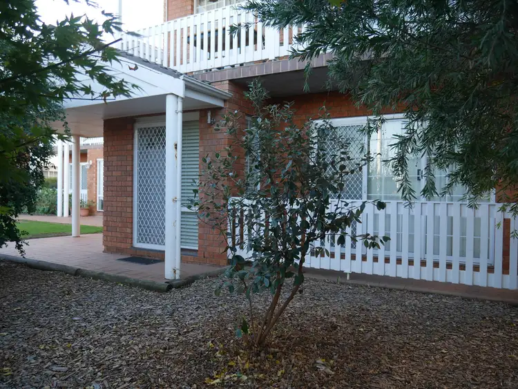 12/97 Acacia Ave, Leeton NSW 2705