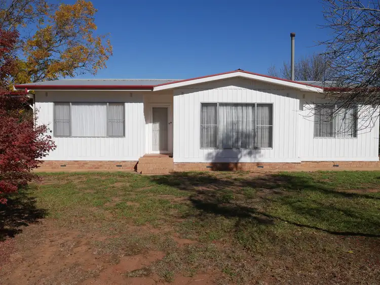 20 Oxley Road, Leeton NSW 2705
