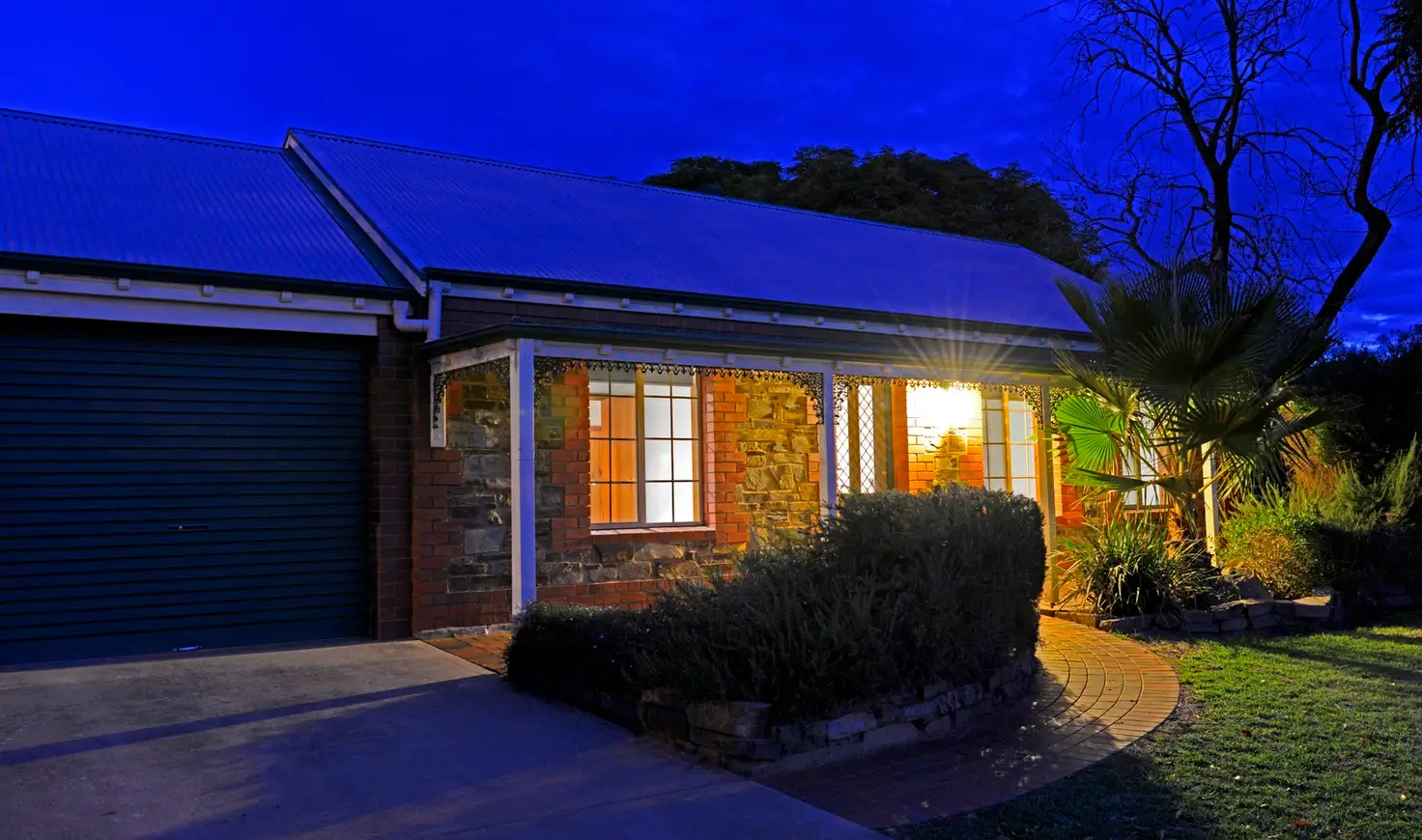 Main view of Homely townhouse listing, 2/1 Shadforth Street, Benalla VIC 3672