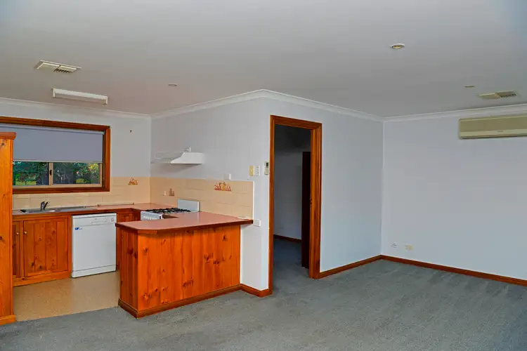 Sixth view of Homely townhouse listing, 2/1 Shadforth Street, Benalla VIC 3672