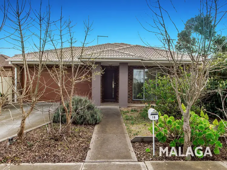 18 Maxweld Street