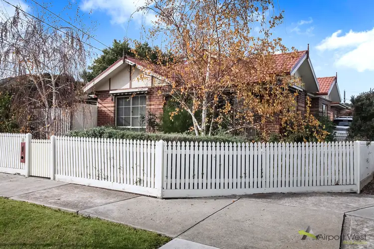 22 Elstone Avenue, Airport West VIC 3042