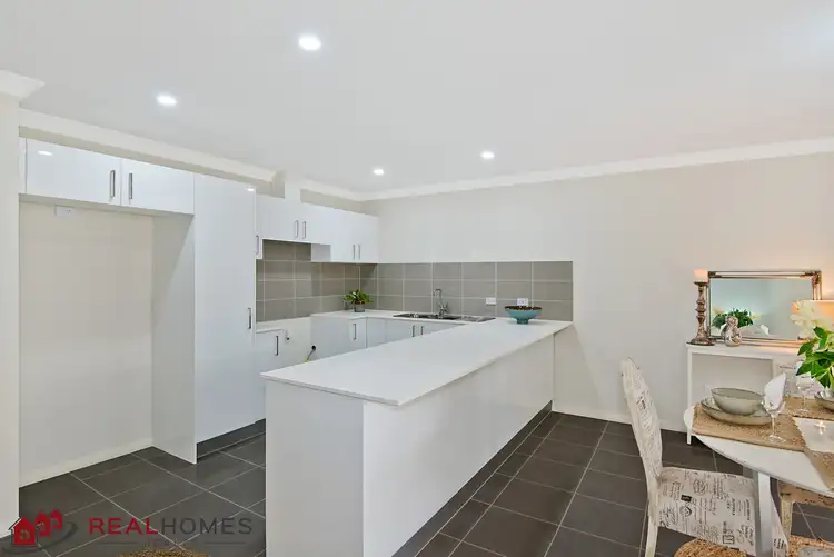 Fourth view of Homely house listing, 10 Barrow Circuit, Jordan Springs NSW 2747