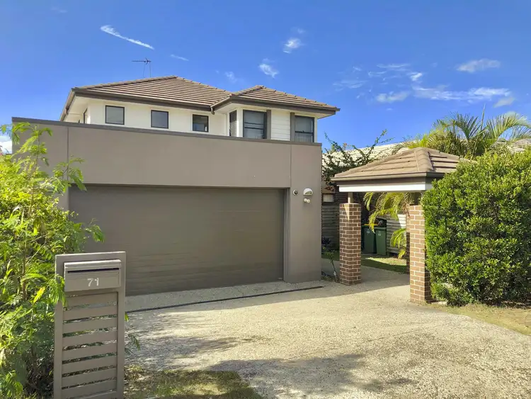 71 CODRINGTON CIRCUIT, Pacific Pines QLD 4211