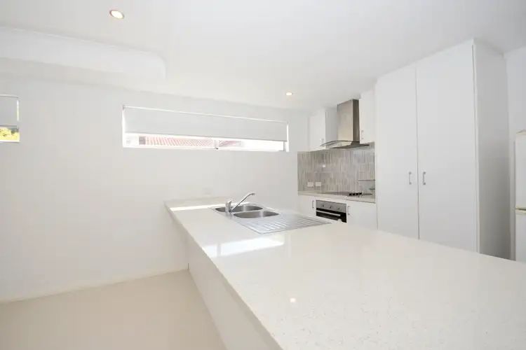 Seventh view of Homely unit listing, 1/3 Morago Crescent, Cloverdale WA 6105