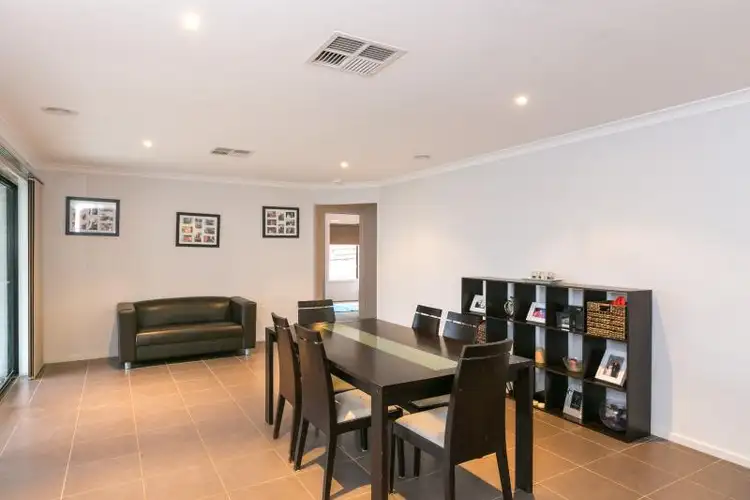 Sixth view of Homely house listing, 5 Klim Avenue, Kangaroo Flat VIC 3555