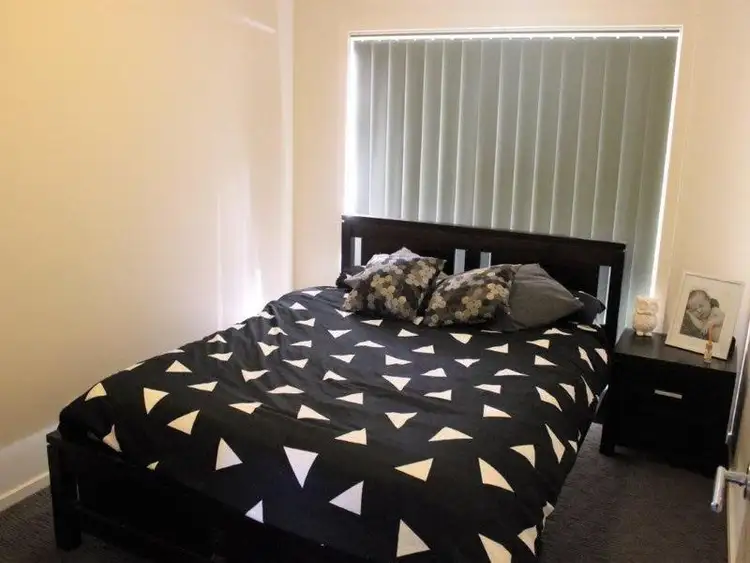 Fifth view of Homely house listing, 16 Yarunga Drive, Kangaroo Flat VIC 3555